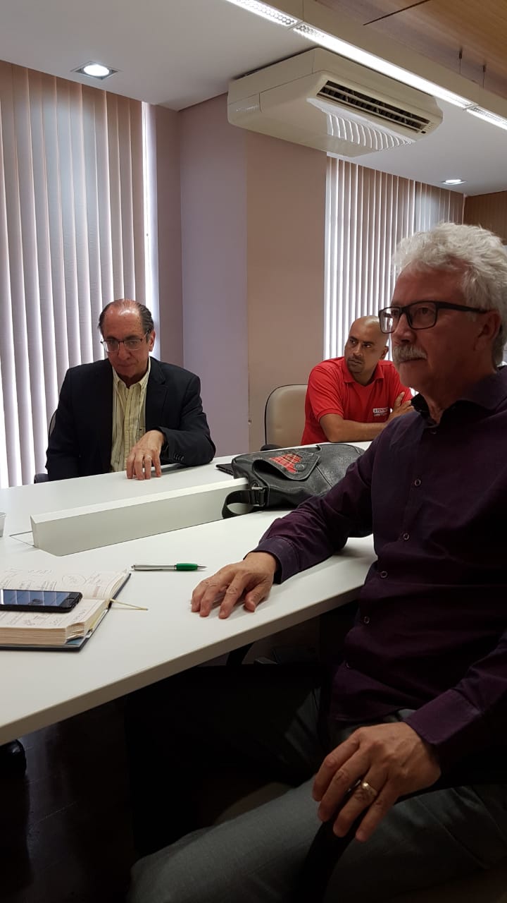 Presidente da Federação Paulista da Saúde participa de reunião que organiza Congresso da UNI Américas 